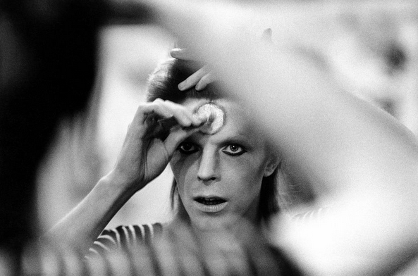 VICEUK's tweet photo. Photographer Mick Rock looks back at Ziggy Stardust's takeover of the universe: http://t.co/JG8k8ZFJZb http://t.co/MX1QIAcL0C