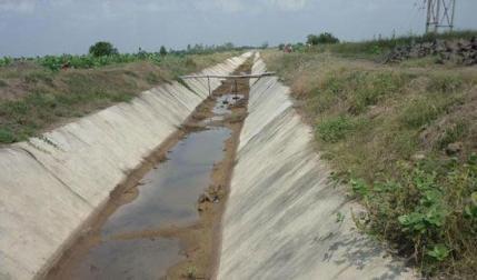 RT nasirmobeen2 : AP Congress demands white paper on Pattiseema irrigation project ift.tt/1KcWZ7x

(Repre…