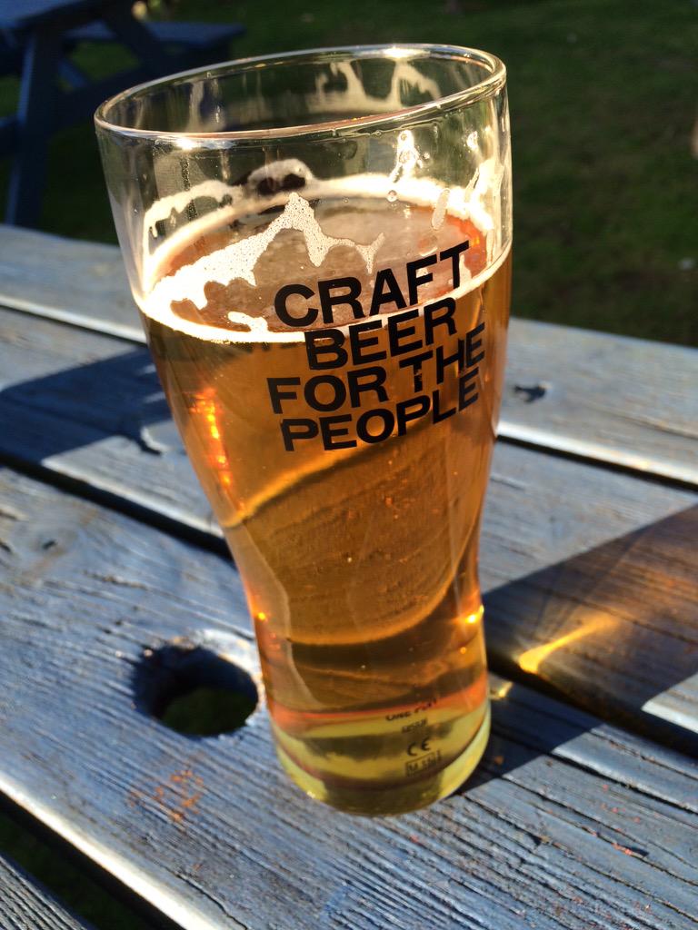 floyd_88's tweet photo. @GoodBeerTweet local by mine has caught on 🙌🏼 http://t.co/rOPc2xWGhs