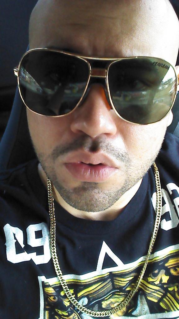 cdbaby.com/m/cd/latintayp… $1.oo compra el tema #tuereselamordemivida Fade el que pone la presión Amaro con losmultiiiii