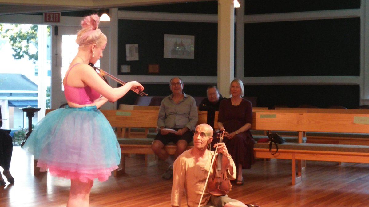 Yes, <a href="/skthoth/">s.k. thoth</a> and Lila of <a href="/TribalBaroque/">Tribal Baroque: Thoth & Lila’Angelique</a> wove ethereal spells on #marthasvineyard. We were honored to present them.