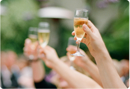 BevMo's tweet photo. "Everybody has to believe in something, I believe I'll have another drink" -W.C. Fields
#BevMoRun
#ThirstyThursday http://t.co/cxMieEDMdW
