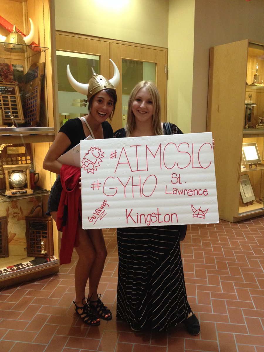 AIMCSLC's tweet image. Advertising students want you to get your horns on with them!! #GYHO