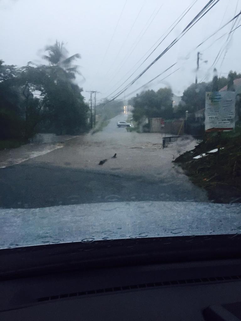 Raquel1719's tweet photo. @tvnnoticias calle 6ta Villa Zaita. 
La misma que fue reparada hace poco porque se levanto. http://t.co/LuLehtrwaH
