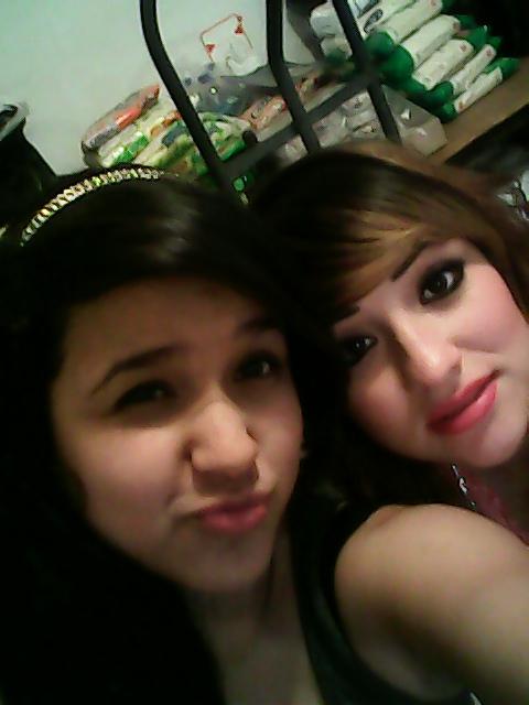 RmzMedrano's tweet photo. @rm_lesliie De lo bueno poko jaja http://t.co/9fESygt5Tt