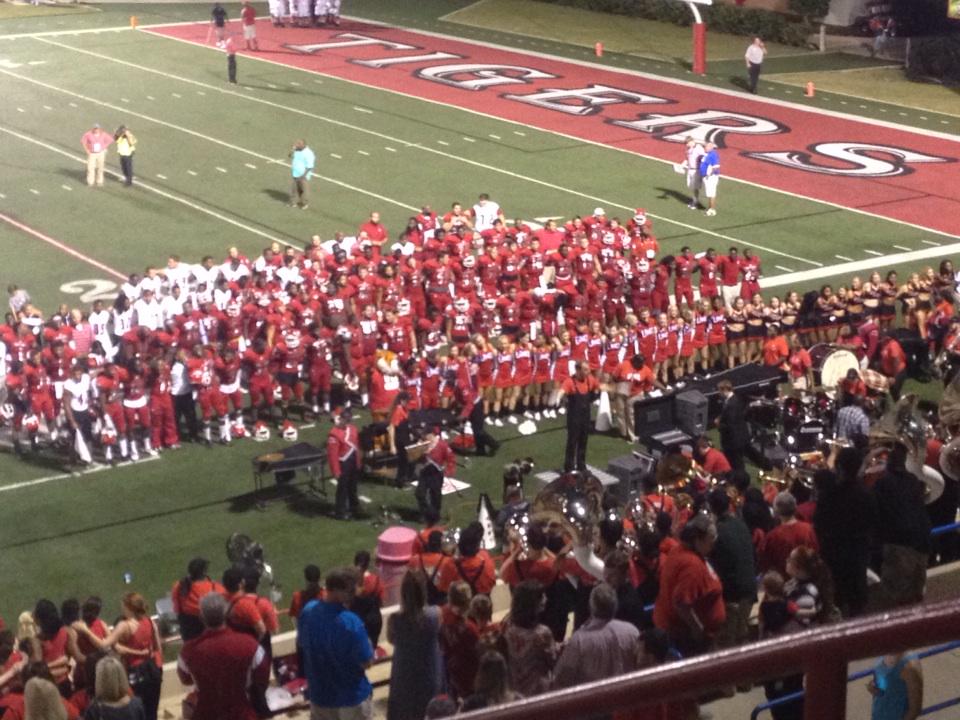 amyheadjones's tweet photo. Go Tigers! http://t.co/jkKQe4Zeij