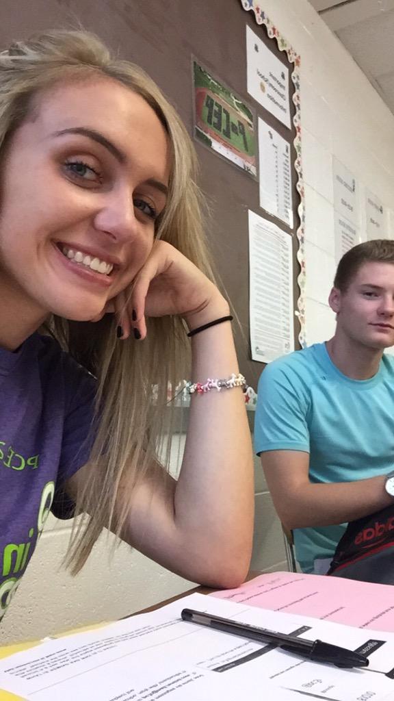 LeslieZazula's tweet photo. Happy birthday @LiamWinchip ๐๐ #lulu #vv #precalcsucks http://t.co/xoCwTHdal4