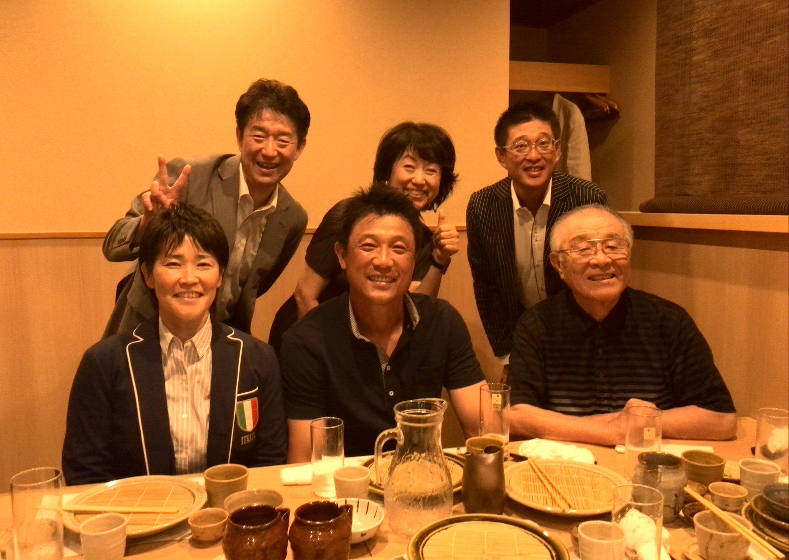 竹村亞希子 A Twitter 法元 大塚会 このひと時のためだけに 札幌 東京から名古屋まで来られたお二人に感謝 北辻利寿さん 亞 遠藤友彦 通称エントモ さん 大石益代さん 大塚晶文さん 法元英明さん 竹村亞希子 A Twitter 法元 大塚会 このひと時のためだけに 札幌 東京から名古屋まで来られたお二人に感謝 北辻利寿さん 亞 遠藤友彦 通称エントモ さん 大石益代さん 大塚晶文さん 法元英明さん