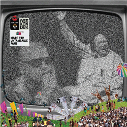 NH7's tweet photo. .@vijay_nair Don't you hate it when the screen's all blurry? #lineup2015 http://t.co/HOsYyJbCay