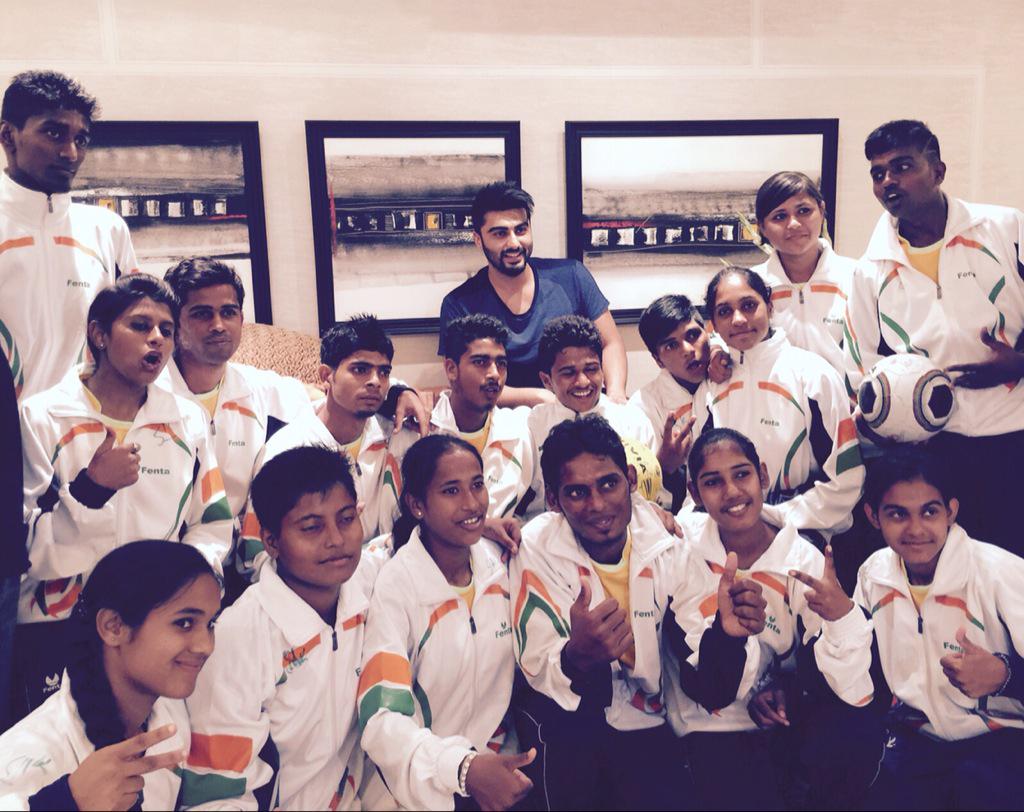 arjunk26's tweet photo. Wishing #TEAMINDIA all the best for the #Hwc2015 @slumsoccer @starmountent... http://t.co/KiSaG6Iolz
