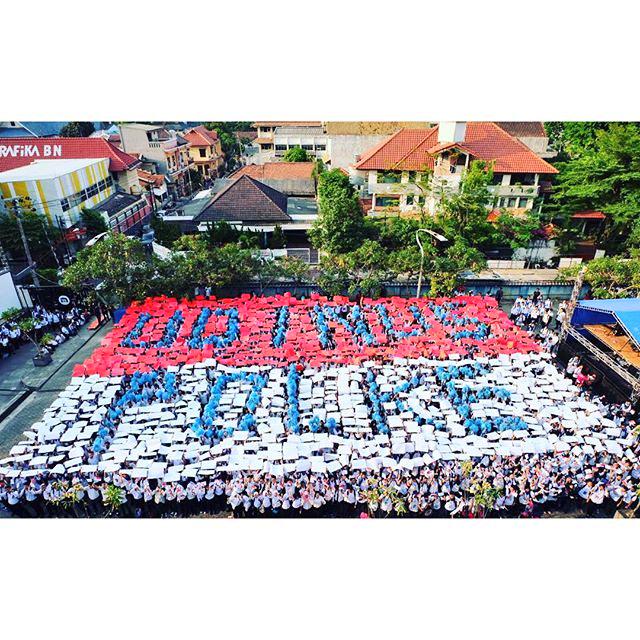 Selamat untuk mahasiswa baru angkatan 2015 yang sudah resmi menjadi anggota keluarga Universitas Dian Nuswantoro
