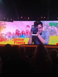 SimonSchusterAU's tweet photo. Spying some familiar faces on the screen! #brandcast #YouTubeAuthors http://t.co/TzJ86Q1hux