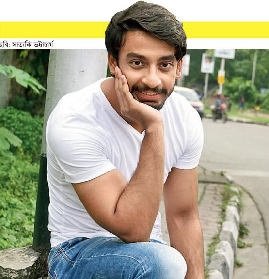 SVFsocial's tweet photo. Teen projonmer golpo bollen @bonysengupta to @Ei_Samay Read more:http://t.co/X6x57RGSh1 http://t.co/kz56byJDoa http://t.co/ezHXjDsRY5