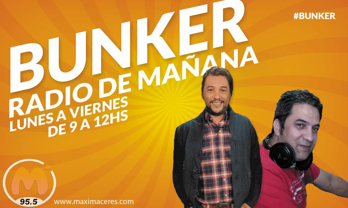 LaMaxMaxima's tweet photo. #AHORA Estas escuchando @Bunkermaxima hasta el mediodía en @LaMaxMaxima con @MartinFarias2 y @GilbertFariasDJ http://t.co/FWFYXSdwdi