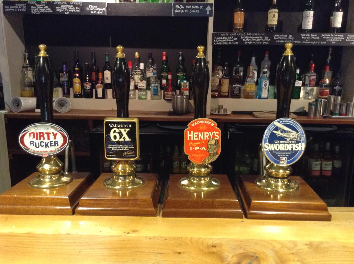 Great choice of beers here, rugby World Cup Dirty Rucker <a href="/PerfectPintUK/">Perfect Pint</a> to drink watching matches <a href="/Wadworth/">Wadworth Brewery</a>