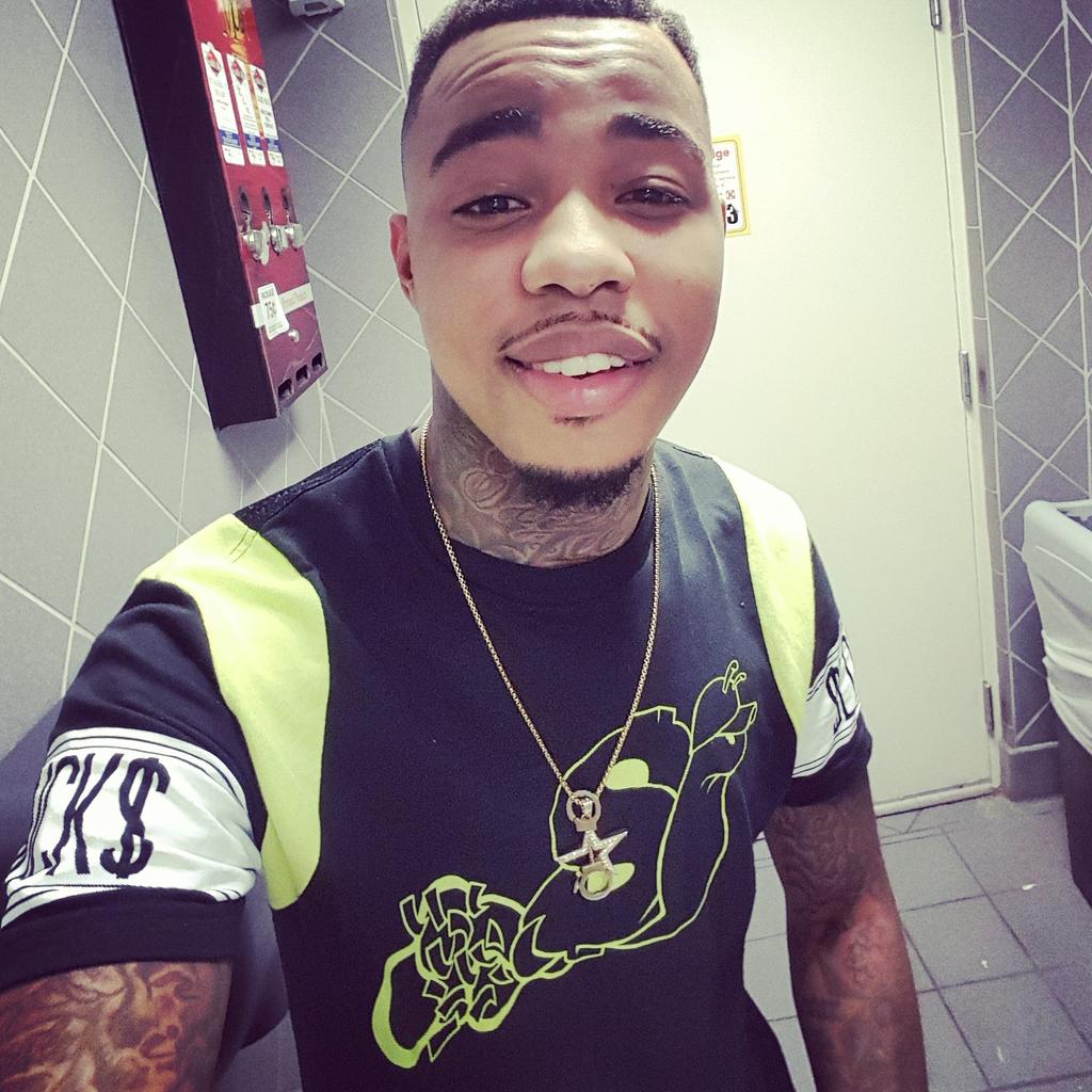 Flyboy Zee tweet media