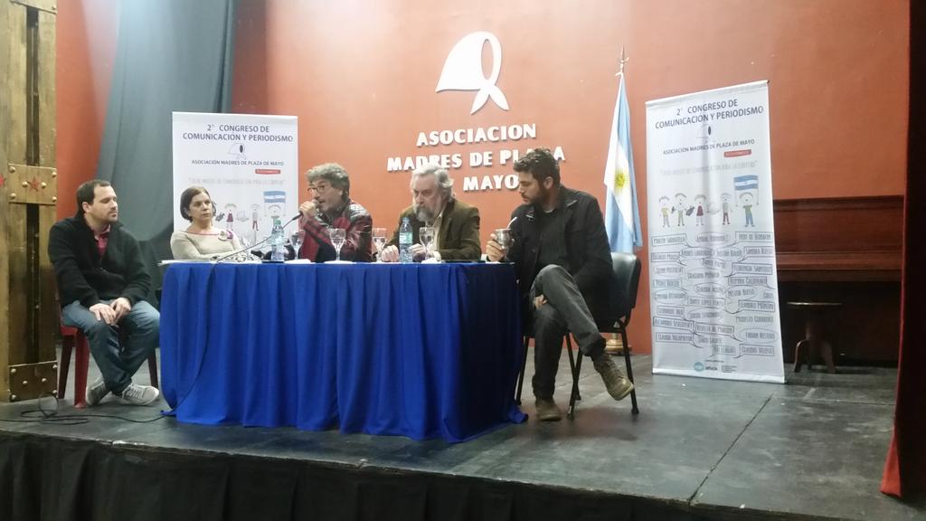 CongresoCyP's tweet photo. Segundo día del @CongresoCyP medios autogestivos Stochero, @muclaudia Néstor Busso y Movimiento Giros-Ciudad Futura. http://t.co/o8k4Jd1wdb