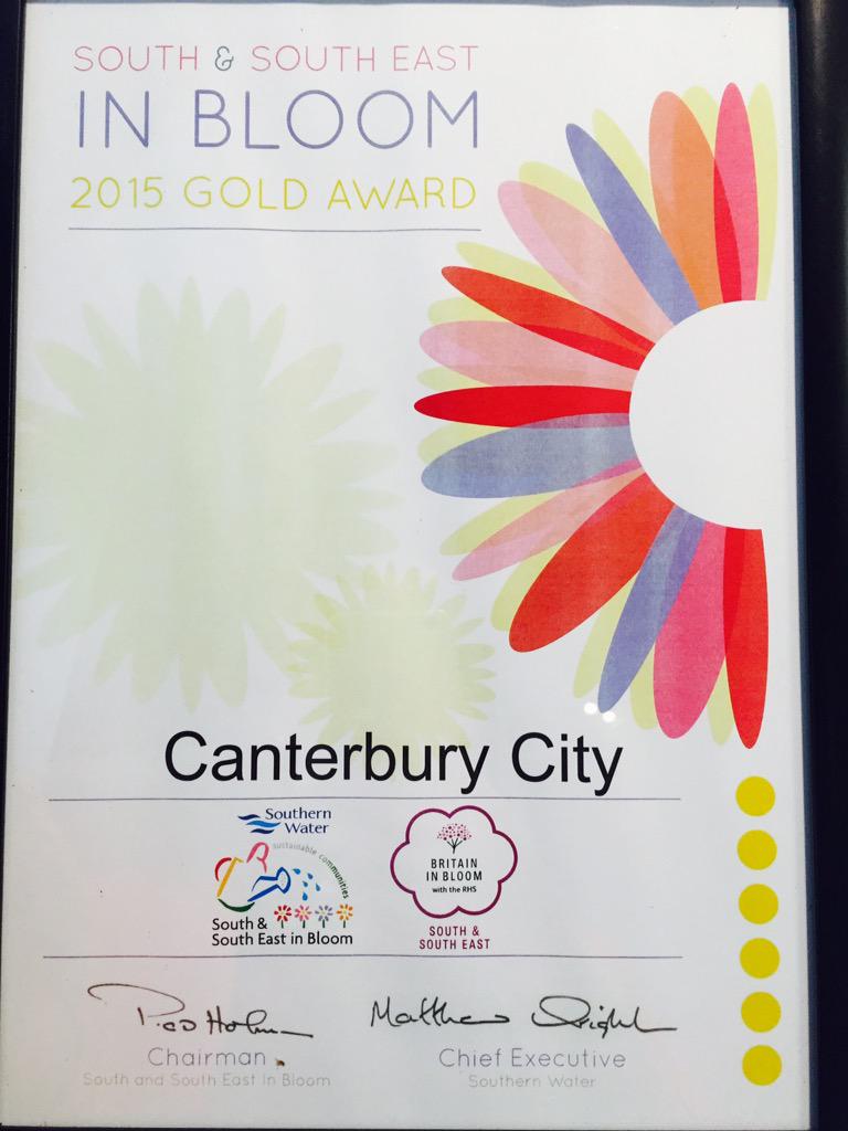 CanterburyBID's tweet photo. We won Gold!! 🎉 #bloomingmarvelous #Canterbury #InBloom #SSEIBawards #visitcanterbury http://t.co/MBy7cNg0pM