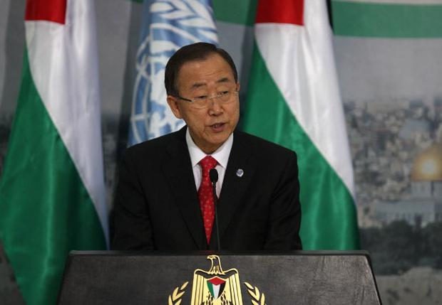 MiddleEastEye's tweet photo. The United Nations overwhelmingly approved raising the flag of Palestine at its headquarters http://t.co/tHgLsbJdfj http://t.co/jL3SmtivCR