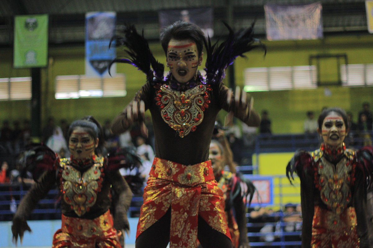 Today Highlight :
Dance SMA N 5 BOGOR
bersama :
<a href="/garismiring_id/">garis miring</a> #GAMAGUDABOCUP2015
