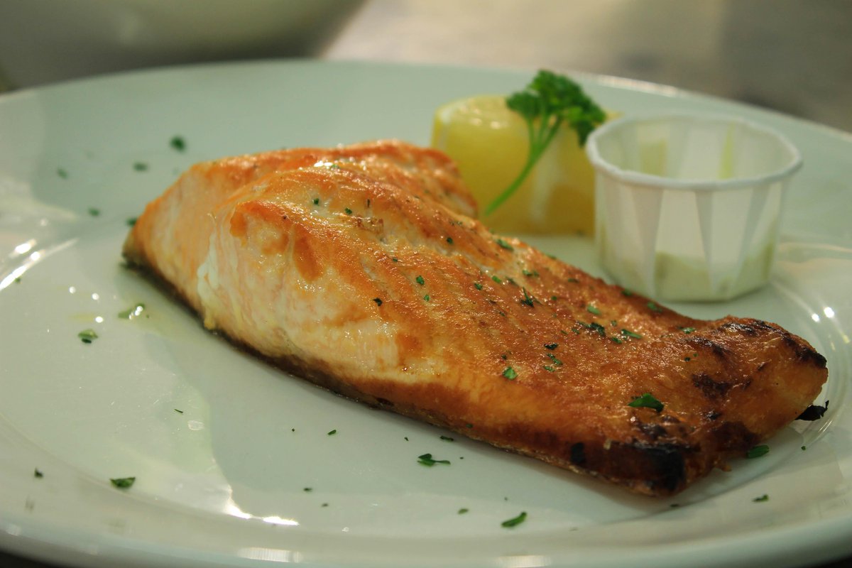 Main or starter Sir? At our #Enfield restaurant we have a great selection of both. Menu: bit.ly/1KRttp2