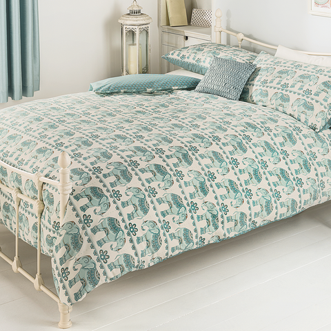 asda's tweet photo. It's #FreebieFriday! RT &amp; follow for a chance to #win this Elephant Duvet! T&amp;Cs, ends 12/9 http://t.co/xWCtYuUs5q http://t.co/MOdWgsMJt1