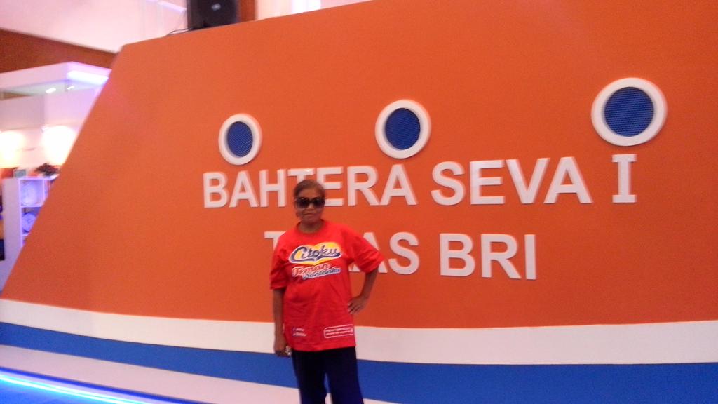 nini gaul tweet media