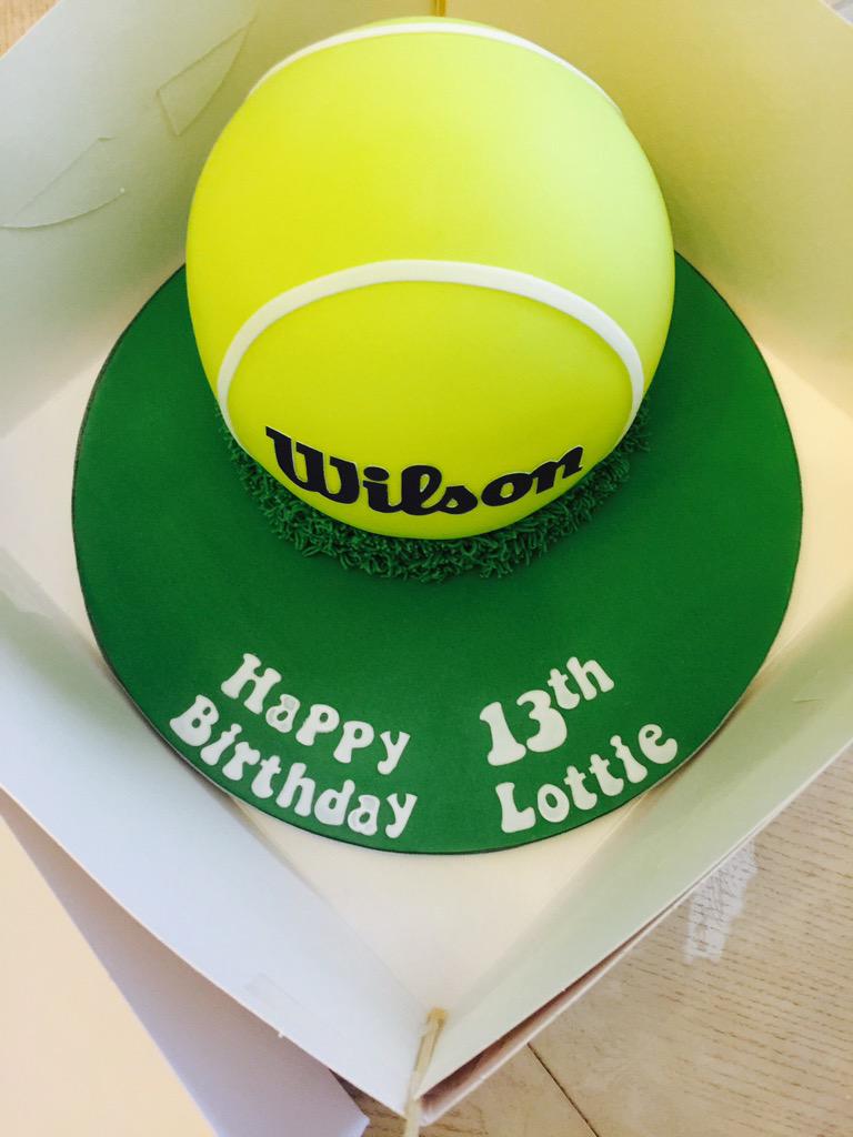 What cake do you get your #tennis playing daughter for her #birthday? Thanks <a href="/RiasCakes/">Ria's Cakes</a>