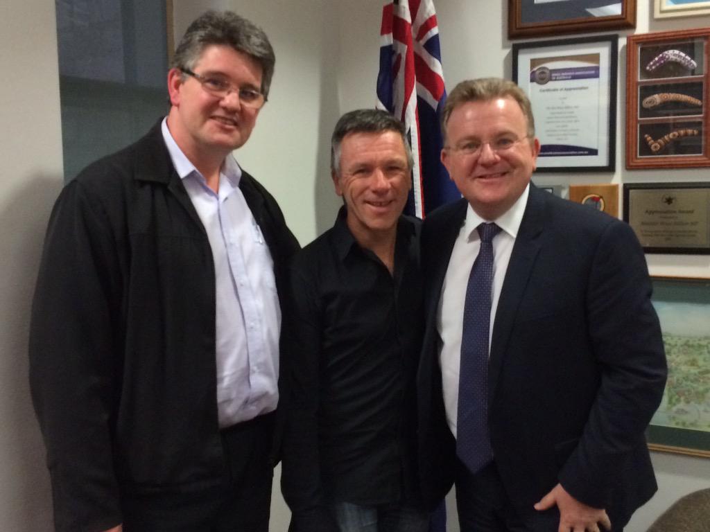 mark_a_matthews's tweet photo. 2004 Federal Small Business Minister Bruce Billson supports COACH Community Mentoring - now 500 Mentors nationwide http://t.co/gyEYQ6xOAc