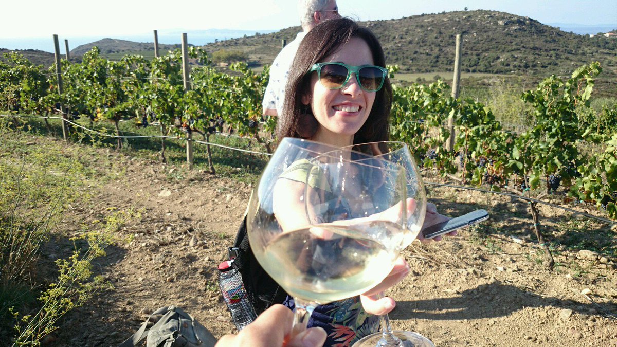 Cheers #inCostaBrava!! @Travelthy in <a href="/CepsCapCreus/">Ceps de Cap de Creus</a> <a href="/EmpordaWine/">Ruta Vi DO Empordà</a>