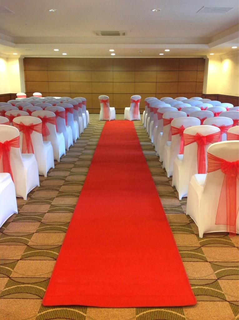 Join us next weekend for our #wedding #showcase! Sunday 20th (11am - 3pm) with fashion show by <a href="/LilianBrides/">Lilian Brides</a> at 1pm!