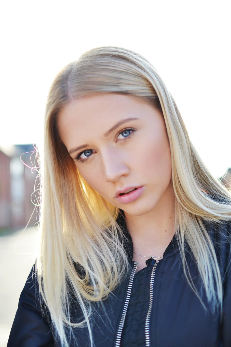 J Adore Models On Twitter Our Blonde Haired Blue Eyed Beauty