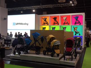 Omnioworld's tweet photo. Markus had a #stroll around #KindandJugend yesterday and noticed many colourful #pushchairs #babytrend #usnextyear http://t.co/2cieVRAazl