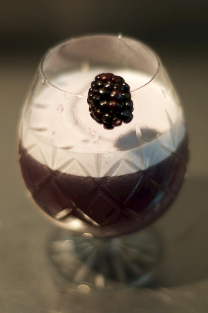 InsideHackney's tweet photo. Inside hack: our top 10 of Hackney drinks. Day 5⃣ a cocktail or three at @RubysDalston 🍸🍹Happy Friday! #insidehackney http://t.co/wMj1Jw88oB