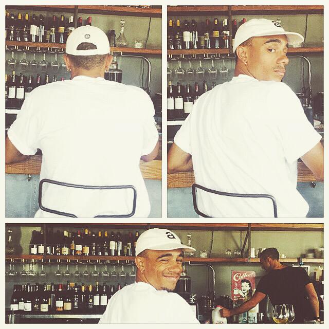 MisterVonline's tweet image. Quand ton pote vient de péter et que tu reconnais son odeur