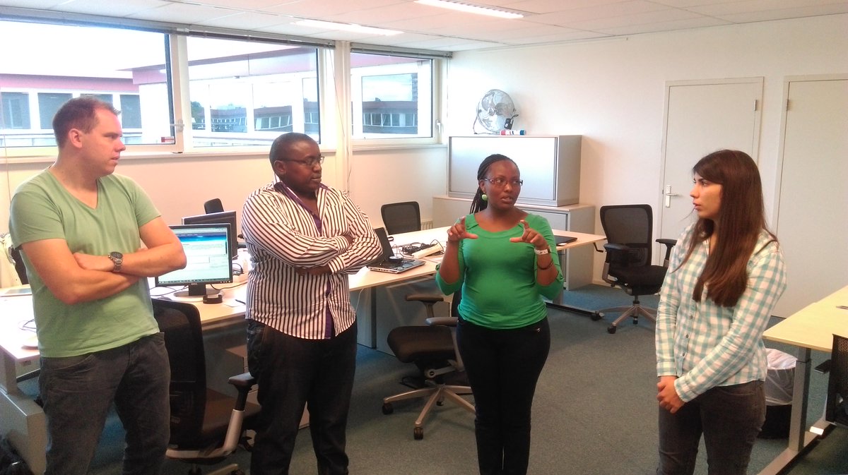 stevemaina's tweet photo. The business end of @codepamoja visit to the Netherlands for hands on scrum and agile practice http://t.co/wSOTQuzMwG http://t.co/VV1a3bMMGV