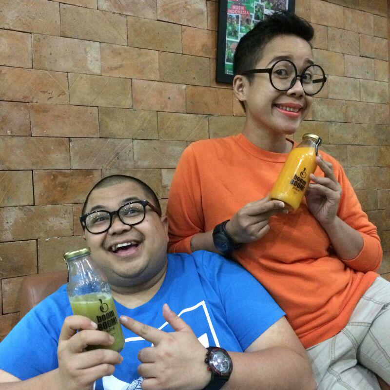 gen987fm's tweet photo. Sampe sore masih berasa nih segernya BOOM BOOM juice! Follow yuk IG nya -> @myboomboomjuice makasih yaaaaa http://t.co/lhkKIPbrlw