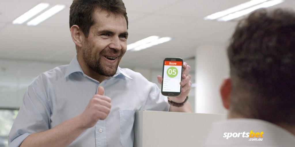 Quiet night for Luke Hodge so far…match stats about as low as his safe driver score…#AFLEaglesHawks