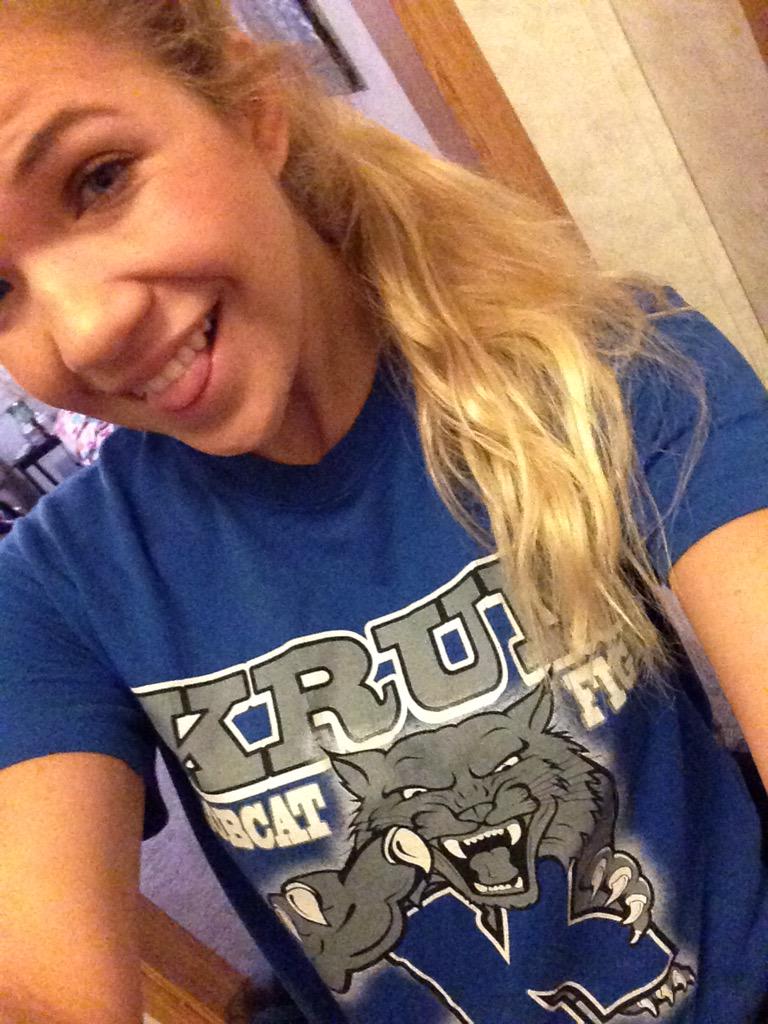 saltaddict_'s tweet photo. #BlueOut #GoKrum ๐ http://t.co/jMOeqfvn2F