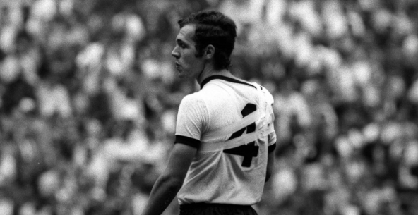 Happy Birthday to Franz Beckenbauer!

He played the 1970 WC Semi-Final with a dislocated shoulder. Legend. 