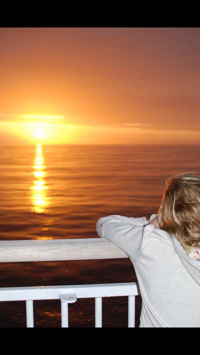 Mrstumness1978's tweet photo. The journey begins ..... Brittany ferry to #eurocamp #pictureeurope #campingsylvamar http://t.co/pHyHY2uSrZ
