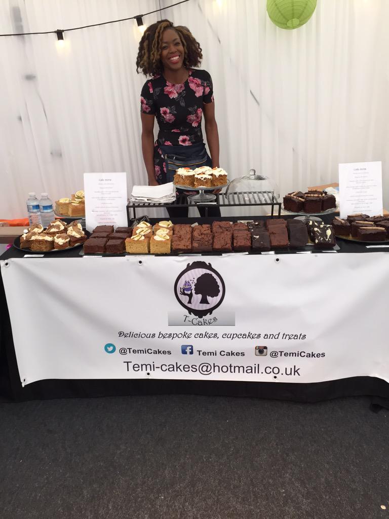 TemiCakes's tweet photo. @MFDF15 we have plenty of cake!! Come on over! We are ready to go!! #mfdf2015 #cake #mcr #foodfest #albertssquare ๐ฐ http://t.co/HZVhLvYq2s