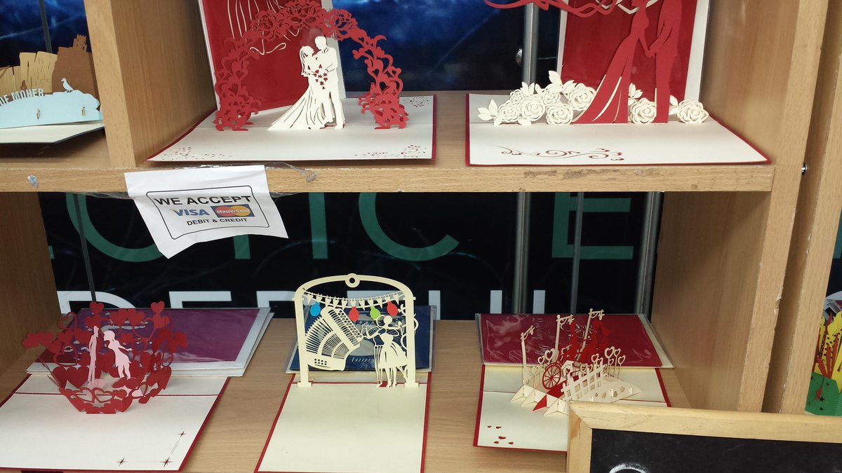 chqdublin's tweet image. Delighted to welcome @PaperBearIRL @clogherheadcandle to the @CHQMarket, fab range of candles &amp;amp; handmade cards