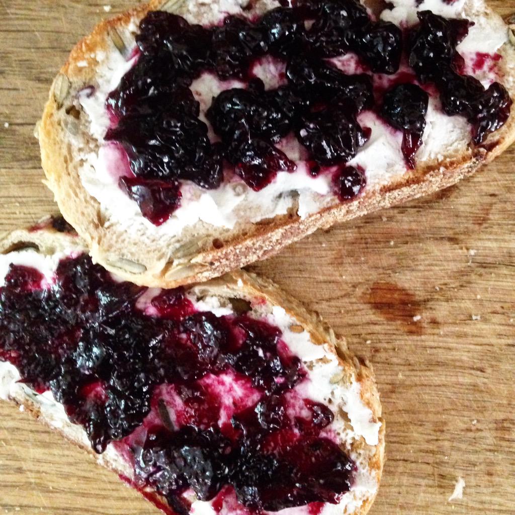 MCRFoodGal's tweet photo. #breakfast today was cranberry and seed toast with #goatscheese and blackcurrant #jam 😍 so #tasty 👍 #food #wantmore http://t.co/PXvRPOO2E5
