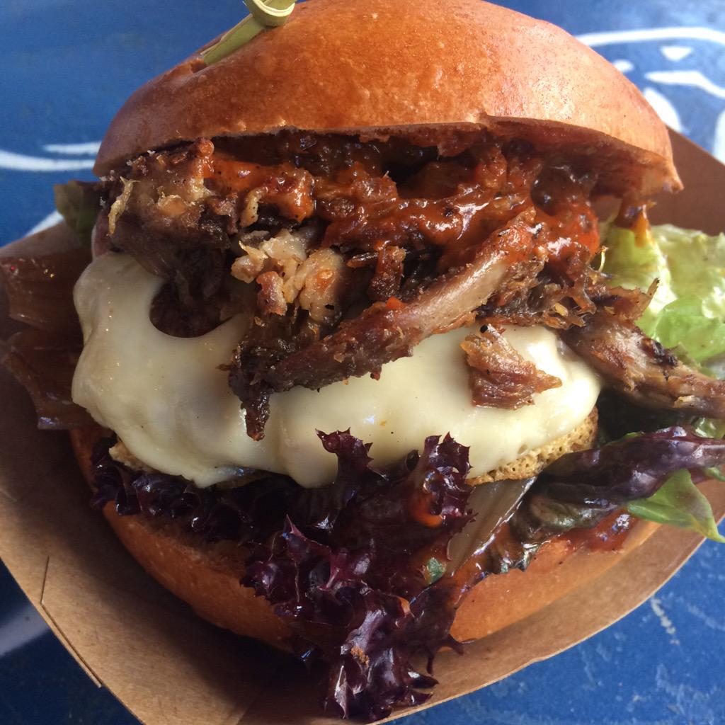 Who's hungry - duck burger w melted cheese, pulled duck, spicy ketchup, bitter leaves,balsamic onions #Dinerama