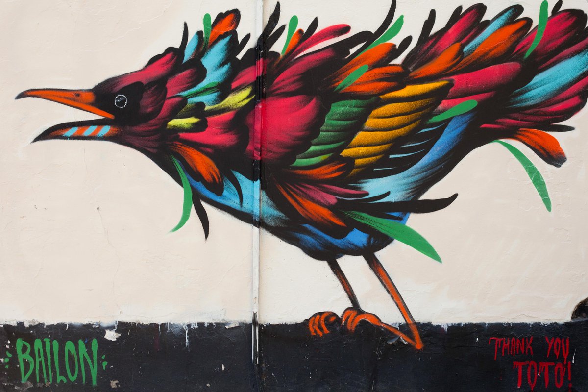 Just round the corner from the completed #99shoreditch is brilliant #streetart .<a href="/bailon84/">Mateus Bailon</a> bit.ly/1PYQYeD