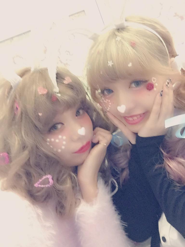 xoxo0614's tweet photo. みんな〜♡
明日はついに💓💞
angelちゃんとのプリ会だねっ ！
たのしみっっっ🐇💭
初めてのプリ会💋

すずかとれいとまってるよぉ💌

#Swankiss #メイクソフト #RT http://t.co/mrzmG33FEJ