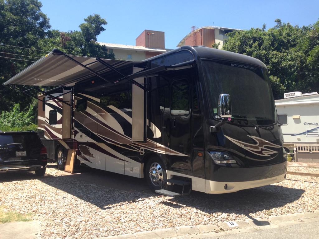 Got our new rig! 2016 Coachman Sports Coach Cross Country 404R!