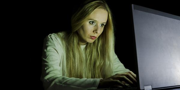 HillardHeintze's tweet photo. #InternetAddiction – is it real? What you need to know: http://t.co/6WeTpZ6R74 http://t.co/QaqaMIeJtn