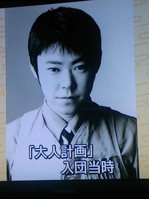 ここ No Twitter スタジオパークからこんにちは 録画やーっとこさ見ました 阿部サダヲさんのトークな姿を見ると この人本当はどんな風なのかなー何思ってるんだろうなと つかみどころのない底知れない感が魅力的に思える 若い頃のお写真 キリリキュート Http